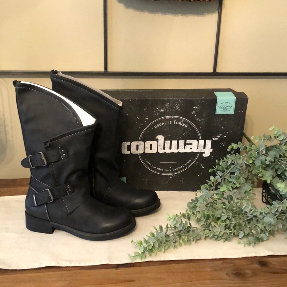 Coolway black boots new in box size 39